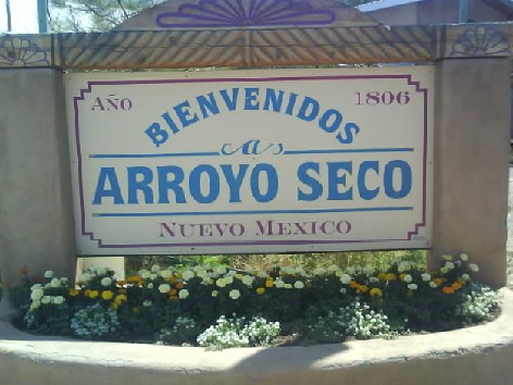 003 Arroyo Seco Sign 21st Aug 2010.jpg